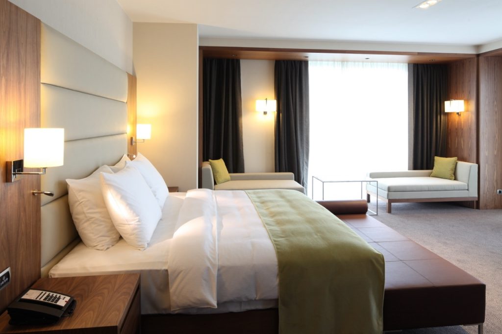 Grand Slam Hotel